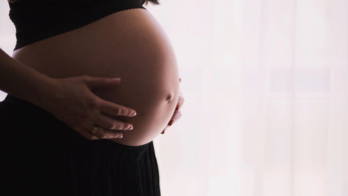 Gravid kvinna Hudvård utan hormonstörande ämnen för en tryggare vardag