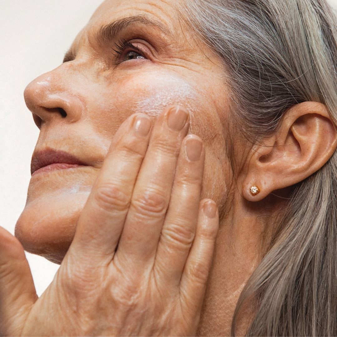 skinome-web26_model_1aaa.jpg
