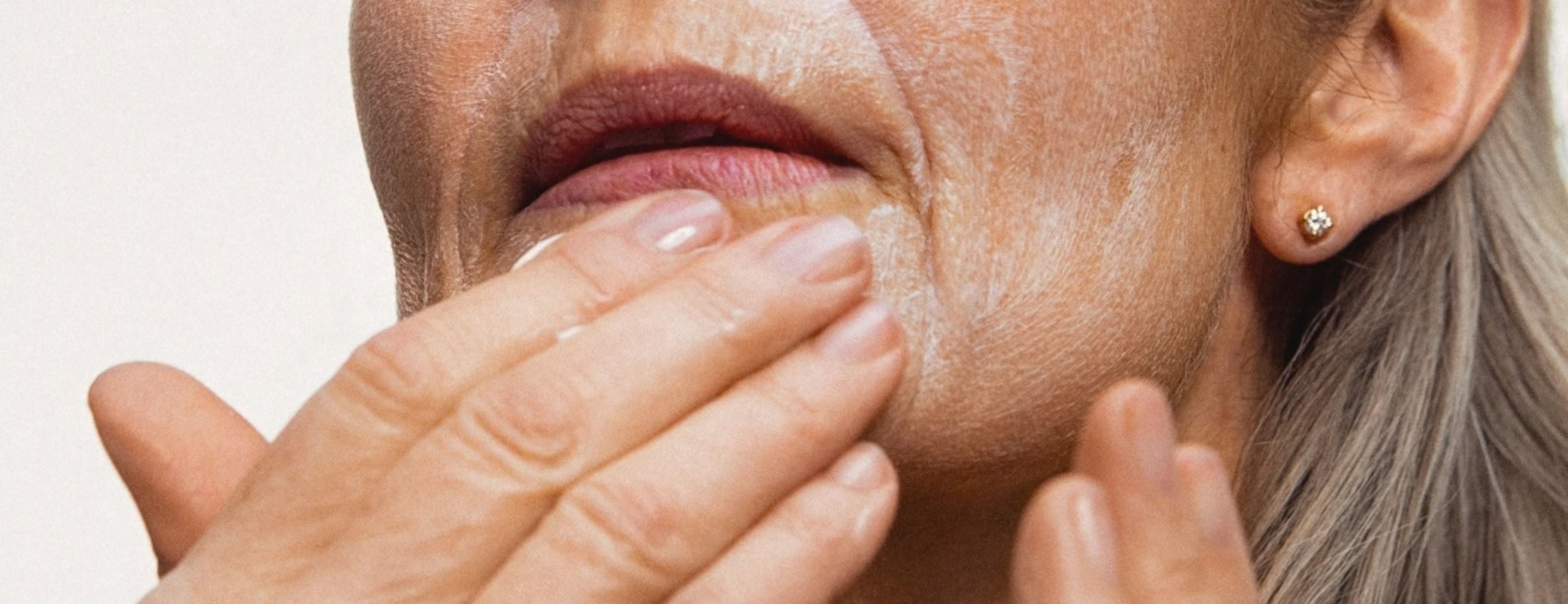 skinome_web26_desktop_banner_model-2024-1C.jpg